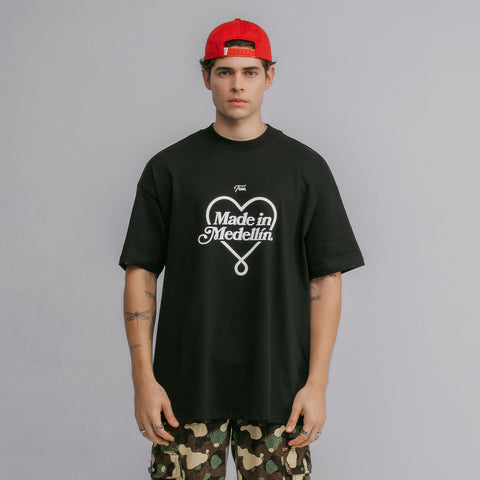 Medellín Oversized Tee - Black